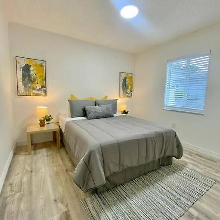 Beautiful & Relax Family House 2/1- Free Parking Villa Miami Eksteriør billede