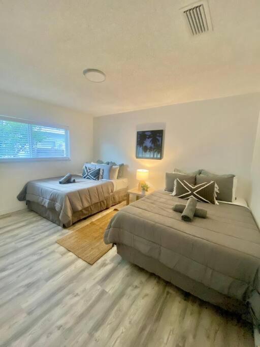 Beautiful & Relax Family House 2/1- Free Parking Villa Miami Eksteriør billede